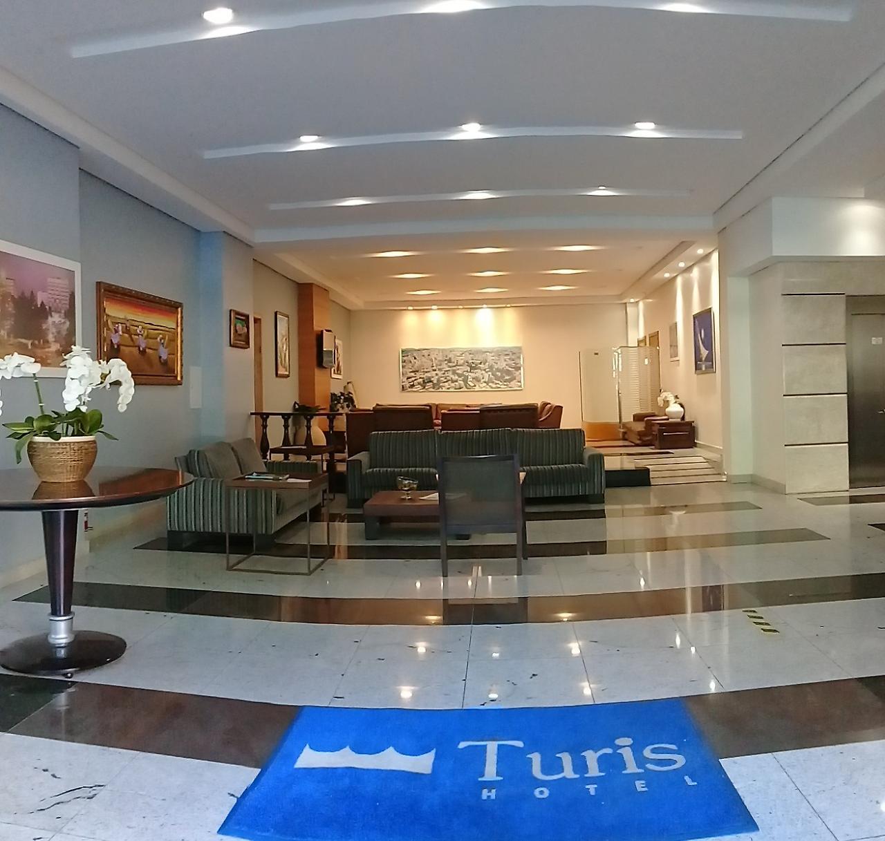 Turis Hotel Passo Fundo Esterno foto